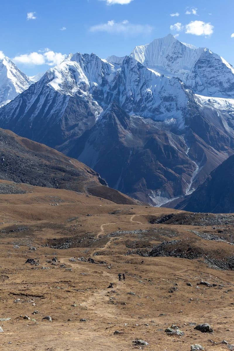 Tsergo Ri summit View of Nepal/Tibet Himalaya peaks
